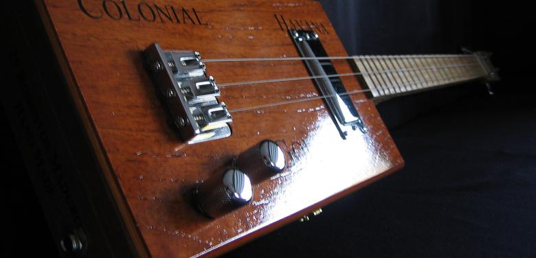 Colonial Havana 3-string guitar